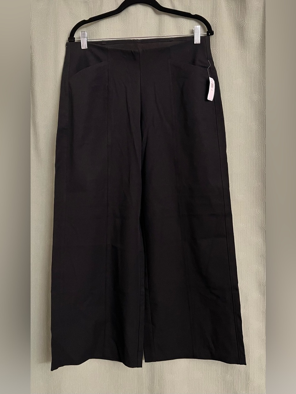 Old Navy Black High Rise Pixie Wide-Leg Pants with Comfort Waistband